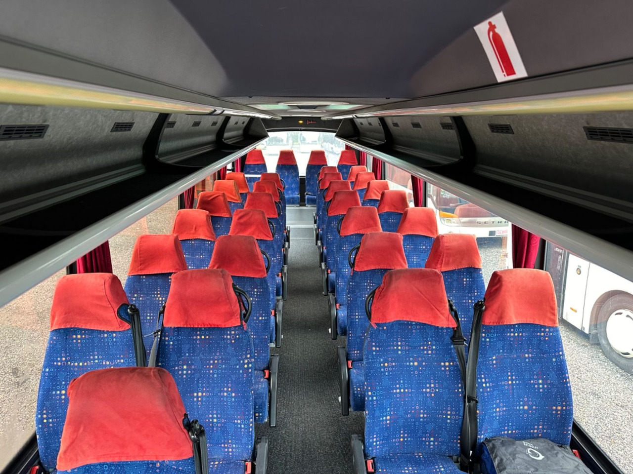 Iveco Kapena Tema 100 (32*Sitze*DE*TOP*Schalt) O510 Iveco Kapena Tema 100 , O 510, 818, Rapido - Minibuss, Persontransport: bilde 5 Iveco Kapena Tema 100 (32*Sitze*DE*TOP*Schalt) O510 Iveco Kapena Tema 100 , O 510, 818, Rapido - Minibuss, Persontransport: bilde 5