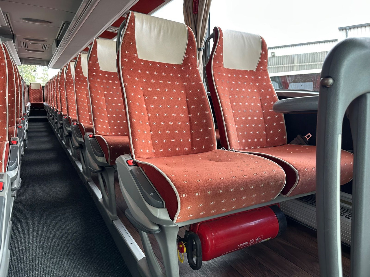 Mercedes-Benz O 350 Tourismo 15 RHD (DE*Schalt*TOP) - Turistbuss: bilde 5 Mercedes-Benz O 350 Tourismo 15 RHD (DE*Schalt*TOP) - Turistbuss: bilde 5