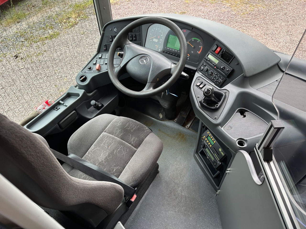 Mercedes-Benz O550 Integro (56 Sitze*Klima*Schalt) - Forstadsbus: bilde 5 Mercedes-Benz O550 Integro (56 Sitze*Klima*Schalt) - Forstadsbus: bilde 5