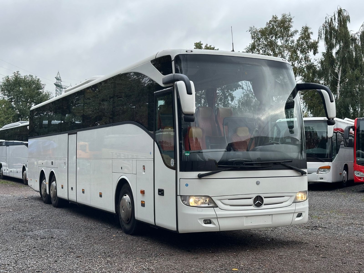 Mercedes-Benz Tourismo O350 16 RHD-M (56 Sitze*DE*TOP) - Turistbuss: bilde 1 Mercedes-Benz Tourismo O350 16 RHD-M (56 Sitze*DE*TOP) - Turistbuss: bilde 1
