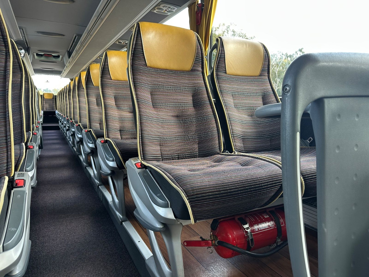 Mercedes-Benz Tourismo O350 RHD (Euro 6 VI *DE*TOP) - Turistbuss: bilde 5 Mercedes-Benz Tourismo O350 RHD (Euro 6 VI *DE*TOP) - Turistbuss: bilde 5