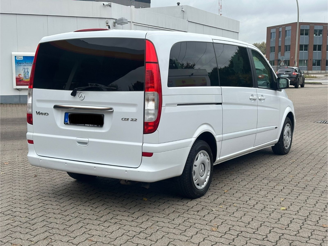 Mercedes-Benz Viano 2.2 CDI AMBIENTE extralang (Autom*133 tKm) - Persontransport: bilde 2 Mercedes-Benz Viano 2.2 CDI AMBIENTE extralang (Autom*133 tKm) - Persontransport: bilde 2