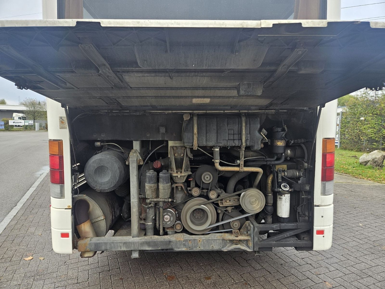 Setra S 317 UL (66 Sitze*Schalt*TOP) - Forstadsbus: bilde 3 Setra S 317 UL (66 Sitze*Schalt*TOP) - Forstadsbus: bilde 3