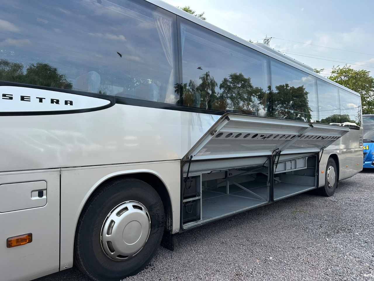 Setra S 415 UL GT (Motor neu*TOP) - Forstadsbus: bilde 5 Setra S 415 UL GT (Motor neu*TOP) - Forstadsbus: bilde 5