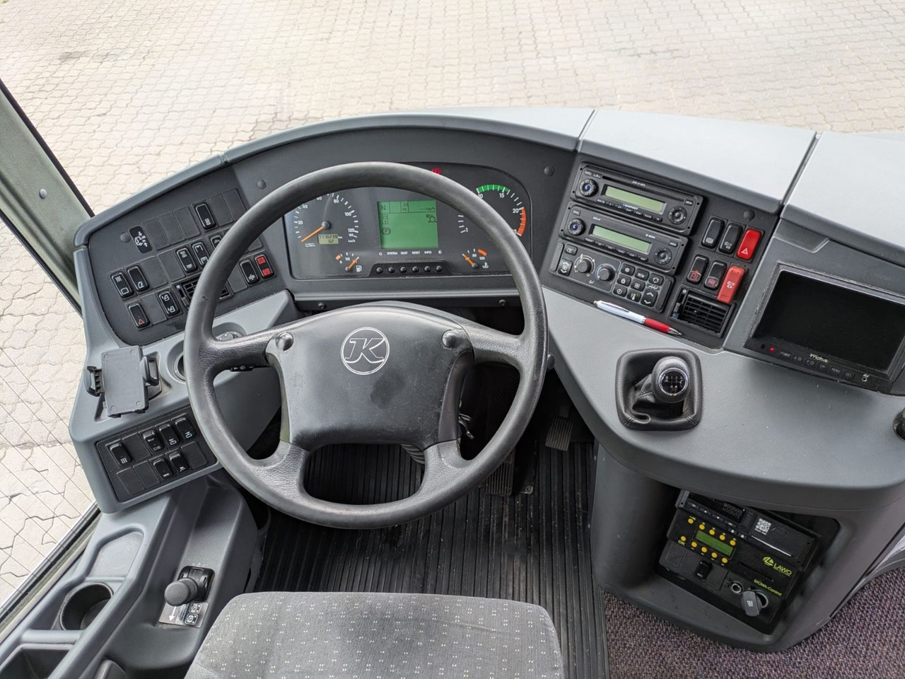 Setra S 416 GT (55 Sitze*WC) - Forstadsbus: bilde 3 Setra S 416 GT (55 Sitze*WC) - Forstadsbus: bilde 3