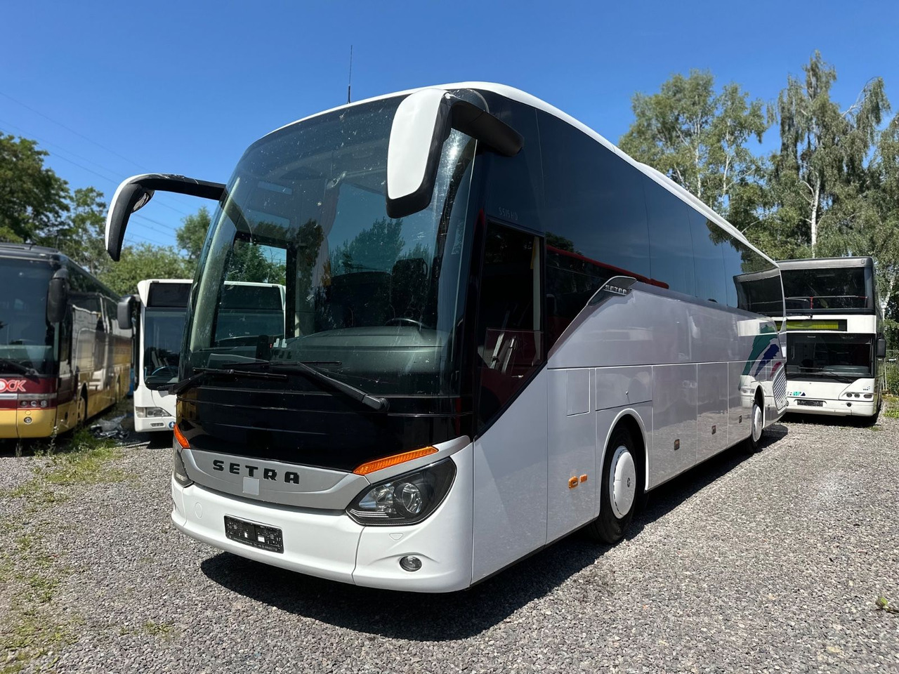 Setra S 515 HD (TOP*DE*Schalt) - Turistbuss: bilde 1 Setra S 515 HD (TOP*DE*Schalt) - Turistbuss: bilde 1