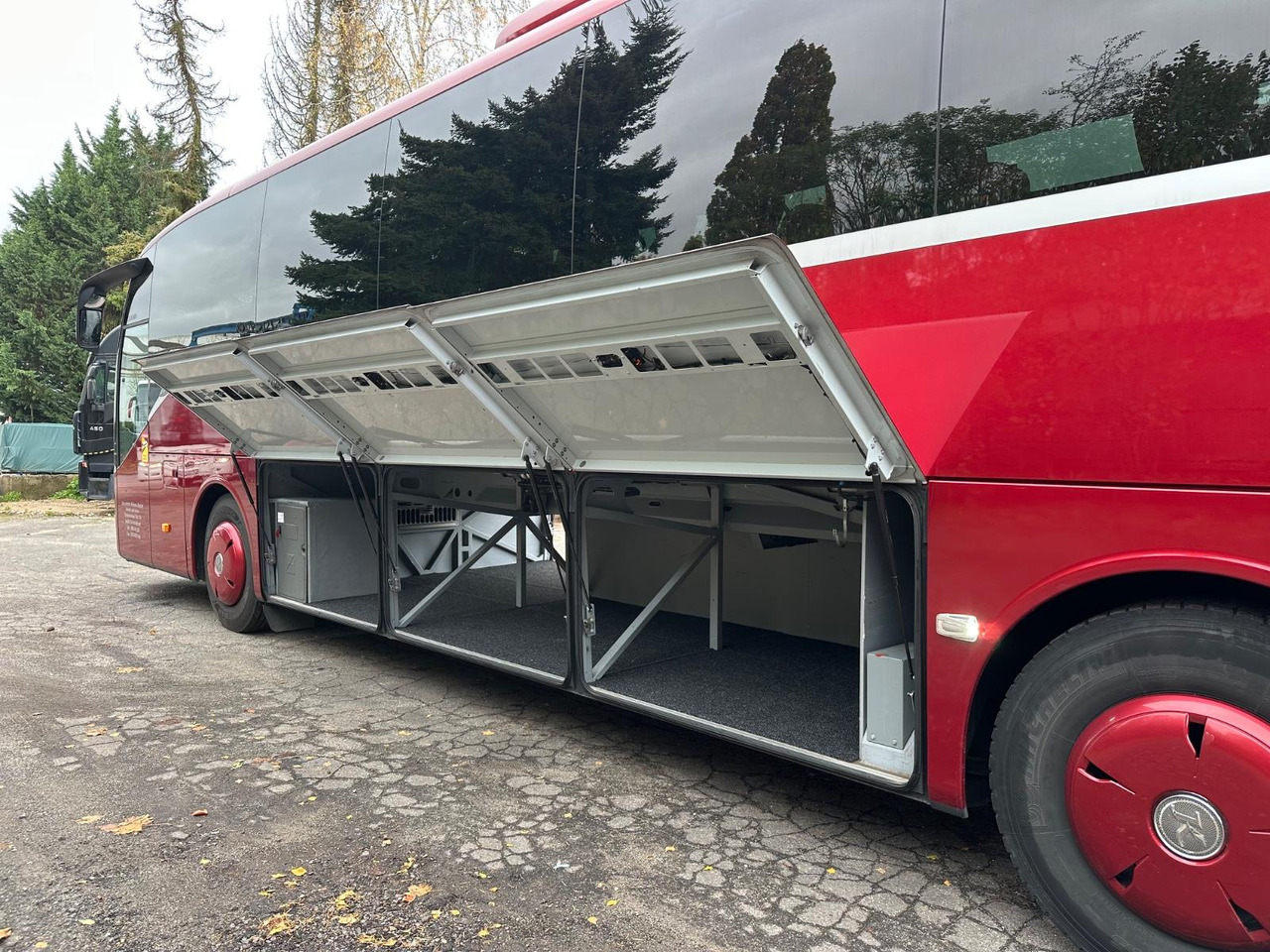 Setra S 515 MD (TOP*DE*245 tKm) - Turistbuss: bilde 4 Setra S 515 MD (TOP*DE*245 tKm) - Turistbuss: bilde 4