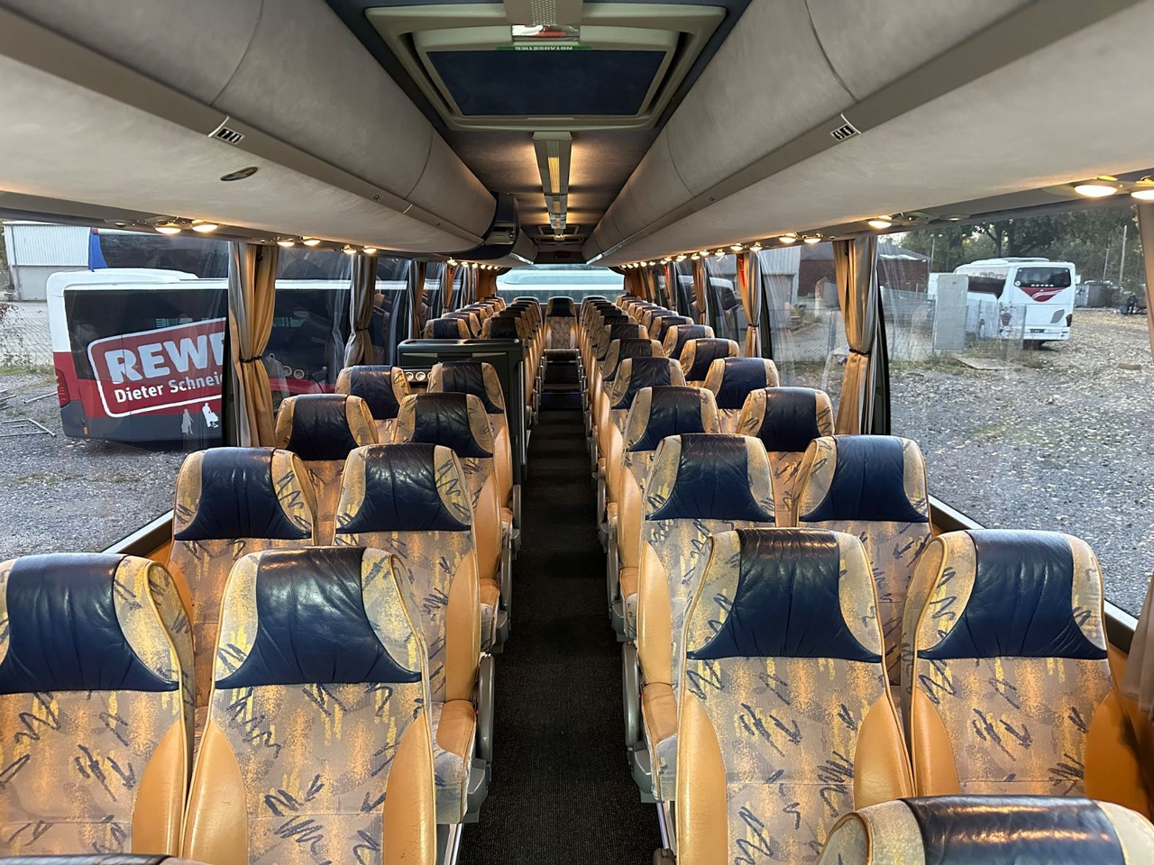 Volvo 9700 HD 6x2 Euro 5(9900*416 HD*Tourismo RHD-M) - Turistbuss: bilde 5 Volvo 9700 HD 6x2 Euro 5(9900*416 HD*Tourismo RHD-M) - Turistbuss: bilde 5